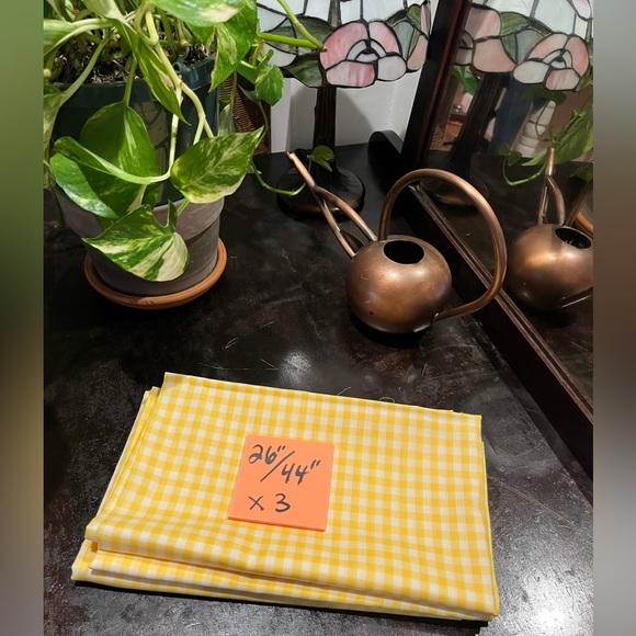 Vintage Bundle of 3 gingham pieces of fabric - Picture 8 of 13